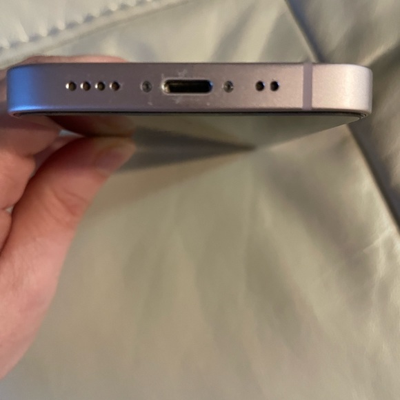 LIKE NEW!!! PINK IPHONE 13 MINI!! - Picture 7 of 8